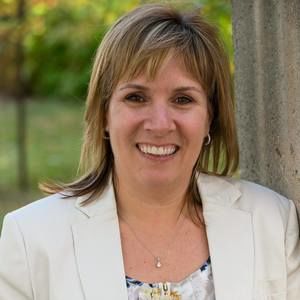 Meet your Posher, Caroline